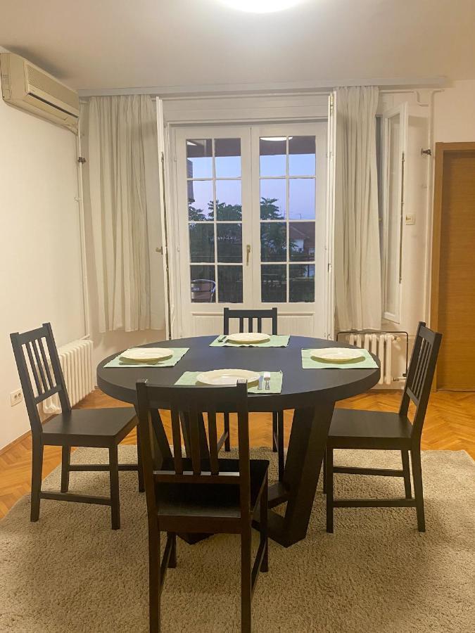 Lord'S Apartment Belgrad Zewnętrze zdjęcie